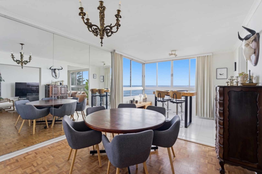 2 Bedroom Property for Sale in Sea Point Western Cape